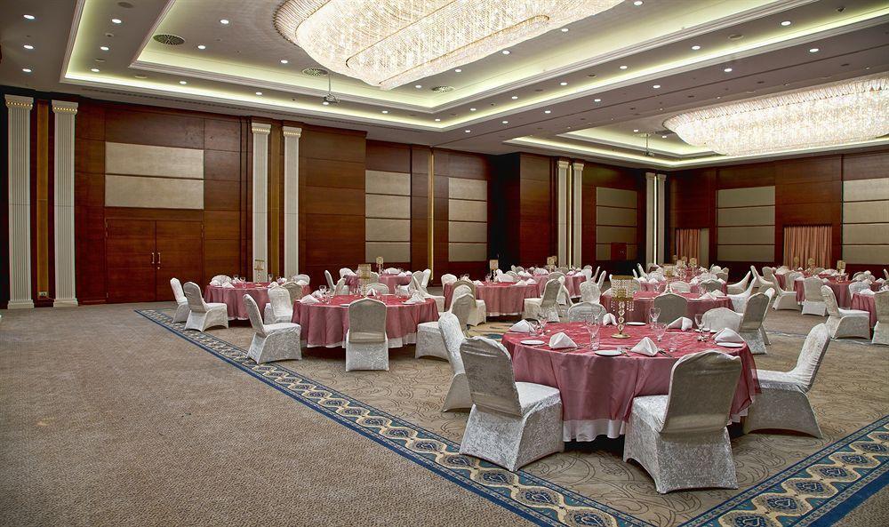 Retaj Royale Hotel