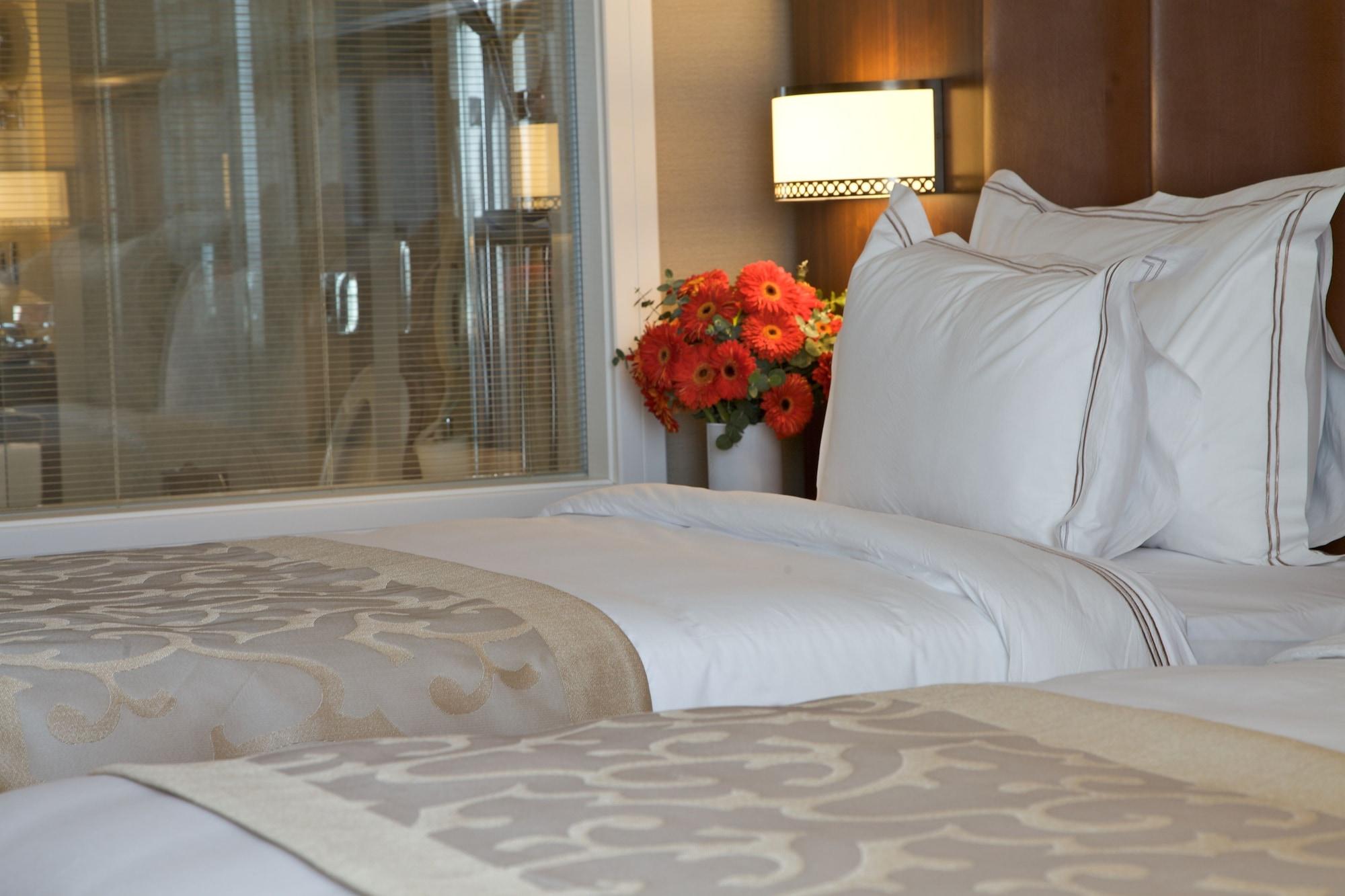 Hotel Retaj Royale